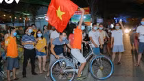 PM believes life will return to normal soon in Vietnam