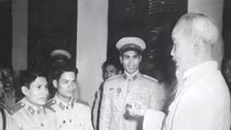 President Ho Chi Minh: Public Security Forces come from the people and serve the people