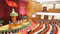 Party Central Committee issues resolution on salary policy reform