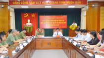 Tuyen Quang Provincial Police and Department of Communications and Educations step up cooperation 