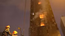 8-floor karaoke bar on fire