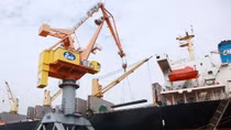 Cargo through seaports surges