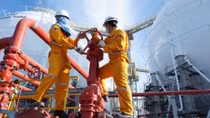 Vietnam's PV Gas forecasts net profit to fall 26 pct in 2017