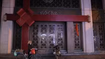 Hanoi closes karaoke parlors, bars in latest COVID-19 response