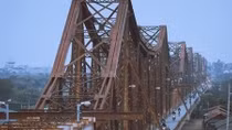 Transport Ministry to prioritize funding for maintenance of Long Bien Bridge