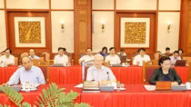 Hanoi needs to set example in all fields: top leader