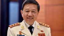 Minister of Public Security extends New Year 2019 greetings