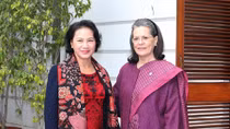 Parliament speaker meets with India’s party leaders