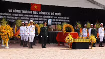 Burial ceremony for former Party General Secretary Do Muoi in homeland held