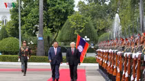 In photos: Party leader welcomed in Vientiane