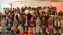 Foreign ministry hosts gathering for female diplomats