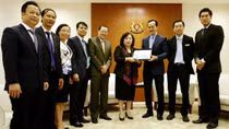 Hanoi bolsters cooperation with South Africa, Singapore