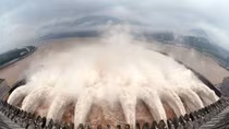 Vietnam scraps more than 470 hydropower projects