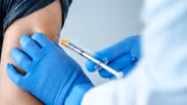 More than 48,000 Vietnamese get COVID-19 vaccine with no serious side-effects
