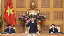 Deputy PM instructs tightening supervision to curb spread of Covid-19