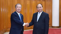 PM hosts Japanese businesses, Bulgaria minister