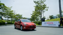 Will Toyota popularize green-cars in Vietnam?