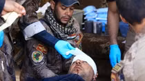 Civilian victims of mortar, sniper fire pour into Mosul clinic