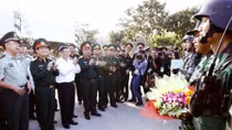 Vietnam-China striving to build borderline of peace, friendship and development