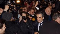 France's Fillon wins top spot in conservative primary, Sarkozy out 