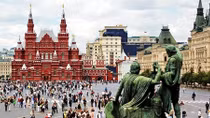 Russia grants 170 scholarships to Vietnamese students