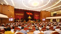 Fourth working day of Party Central Committee’s 8th plenum