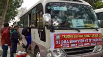 Hundreds of students provided free trips home for Tet