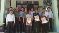 General Department of Logistics and Techniques presents gratitude houses to poor people in Tay Ninh