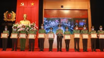 MPS reviews project on building communal-level professional police force