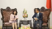 Deputy PM receives Japanese LDP official