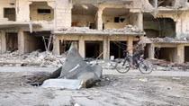 Kerry plays down Syria deal hopes as Russia joins Geneva talks