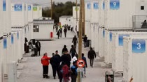 France to begin moving migrant minors from Calais on Nov. 2