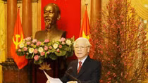 Top leader pins high hope on prosperous Vietnam