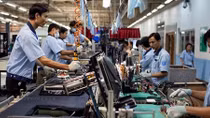 Industrial production slows down in 2016