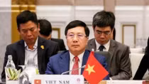 ASEAN foreign ministers meet prior to 34th ASEAN Summit