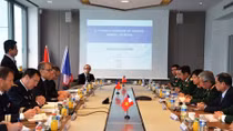 Vietnam, France deepen defence cooperation
