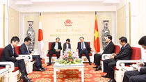 Minister of Public Security receives outgoing Japanese Ambassador