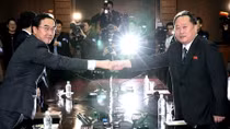 North, South Korea fix April date for first summit in years
