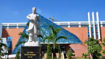 Da Nang museum launches multilingual voice-over system