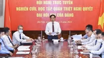 Vietnamese representative agencies abroad study Party Resolution