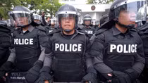 Thailand tightens security in south
