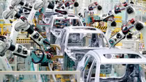 Robots, smart factories now more common in Vietnam