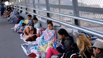 Trump administration moves to curb migrants' asylum claims
