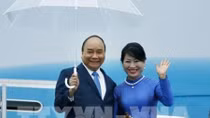 PM Nguyen Xuan Phuc arrives in Japan