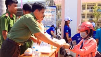 Police support students at National High School Examination in localities