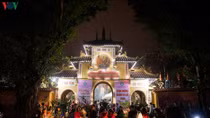 Lunar New Year visit to pagodas embraces Vietnam’s Tet tradition