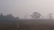 Unusual fog covers Can Tho City