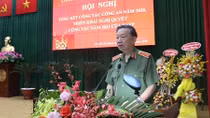 Minister To Lam attends meeting to roll 2021 working plan of HCMC police