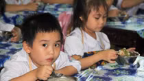 Vietnam launches online meal plan software for schools