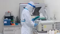 Made-in-Vietnam test kits meet European standard